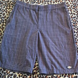 Dickies Men's Blue Plaid Flat Front Shorts